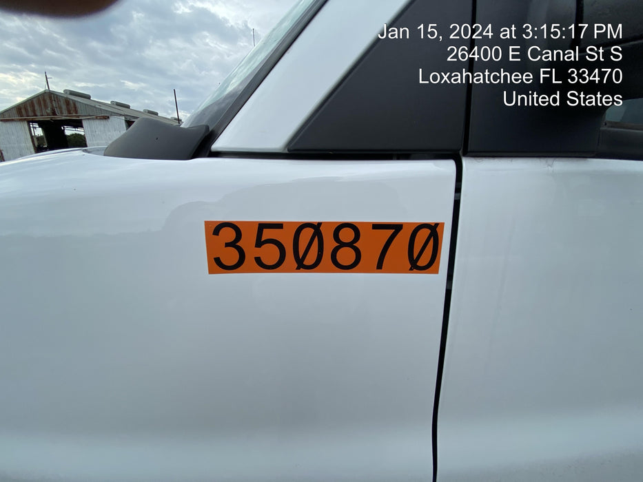 2023 CHEVROLET Express Van - Rental