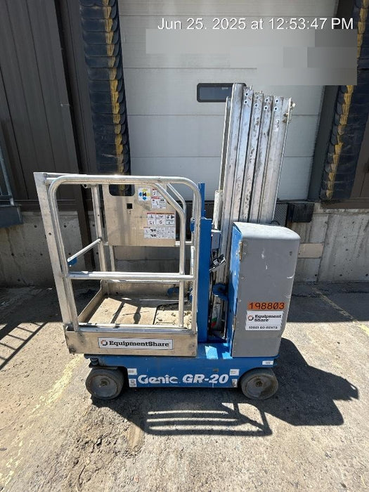 2021 GENIE GR-20