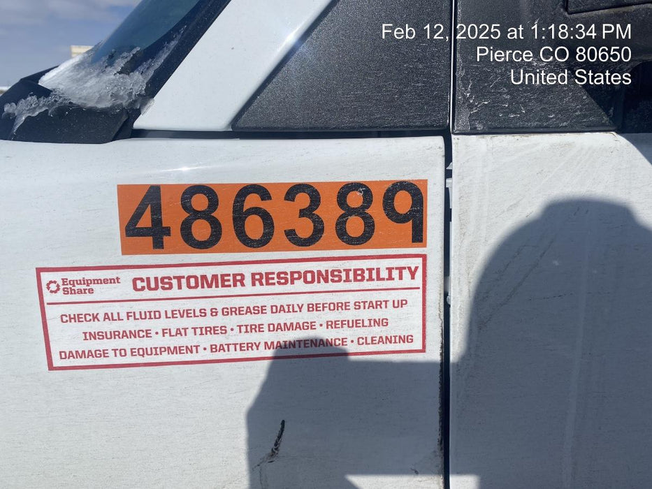 2025 CHEVROLET Express Van - Rental