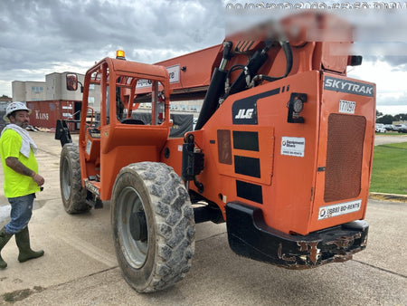 2021 SKYTRAK 10054