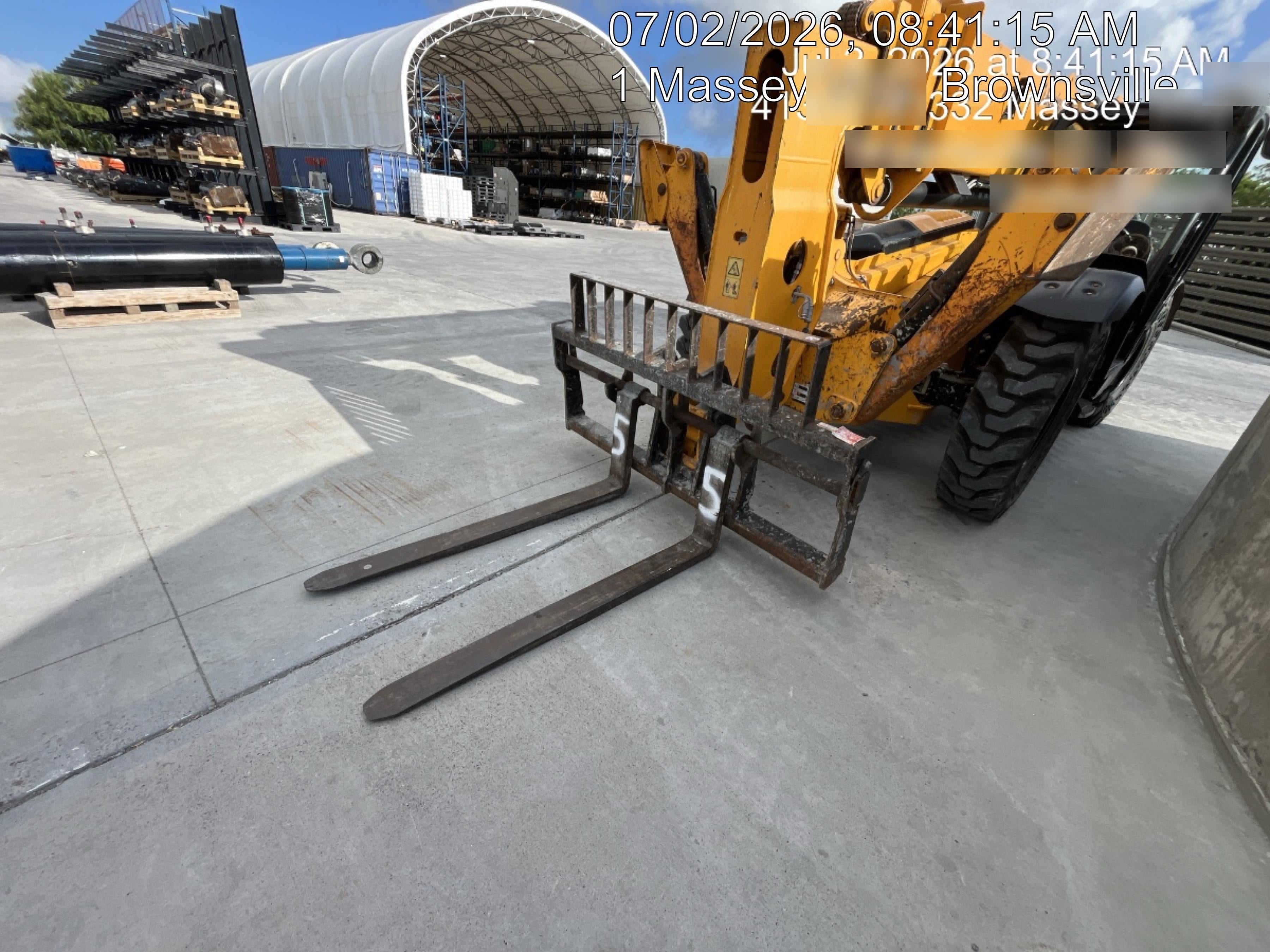 2023 JCB 510-56