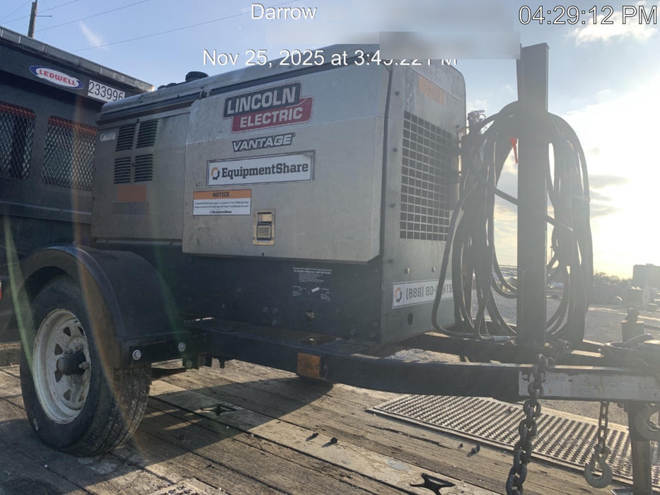 2019 Lincoln Electric Vantage 322 Welder Ready-Pak 3, Two wheel trailer, Fender and Light kit, Cable Rack