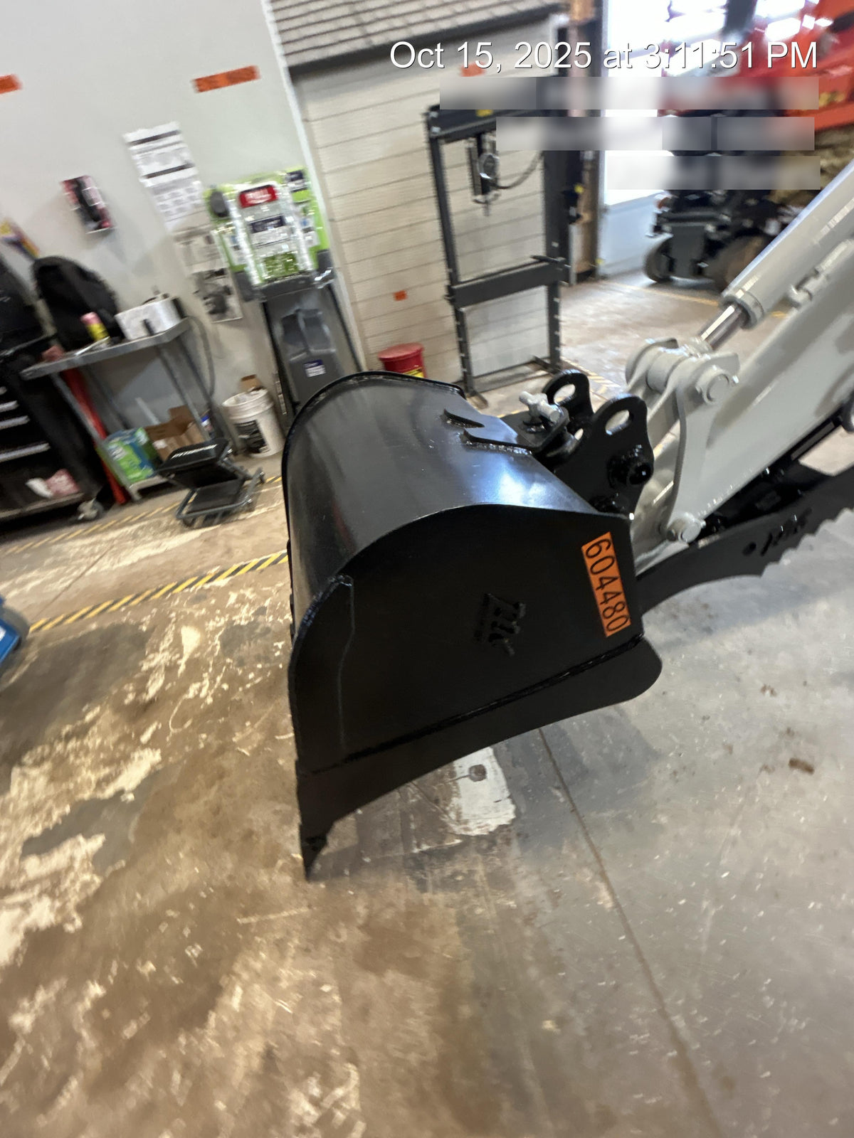 2025 TAKEUCHI 36" Bucket - Takeuchi