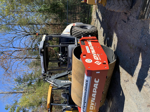 2020 DYNAPAC CA2500D