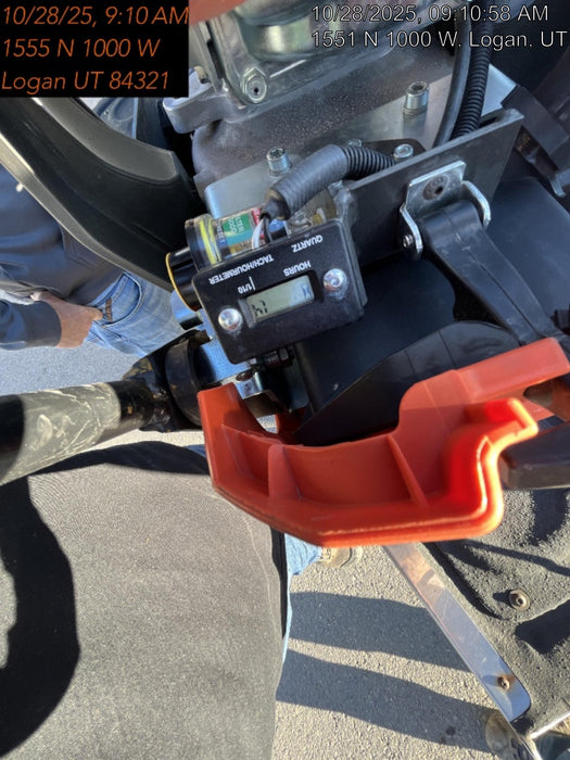 2024 HUSQVARNA LT6005