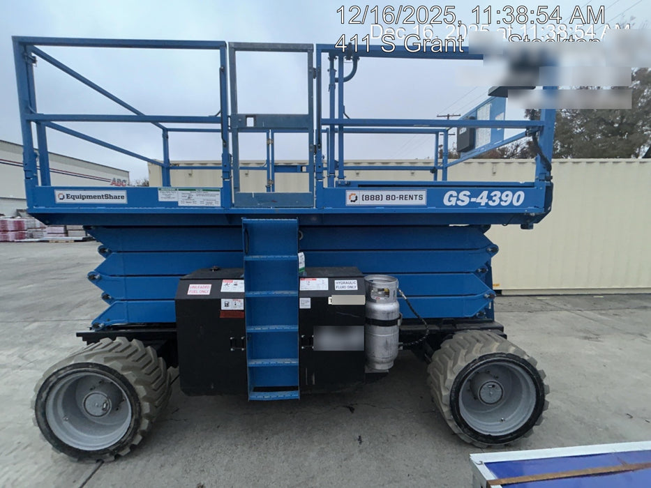 2020 GENIE GS-4390 RT
