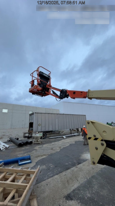 2021 JLG E400AJP Narrow