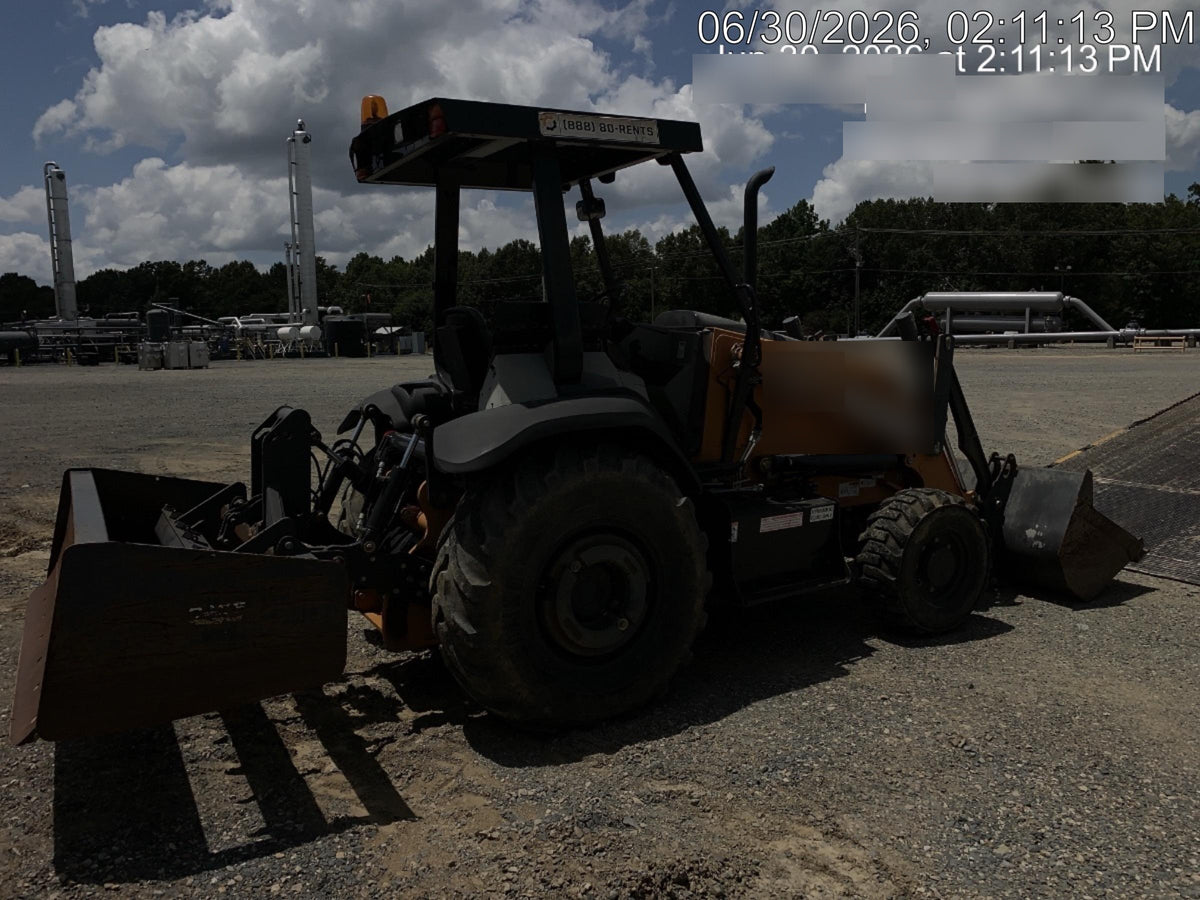 2019 Case 570N EP Canopy, 4WD, GP Front Bucket, Dual Tilt Cylinder, 84" Box Blade w/ Scarifier, Wheel Weights, Beacon