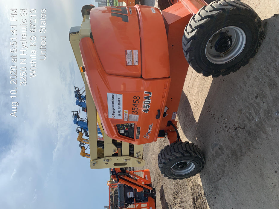 2019 JLG 450AJ