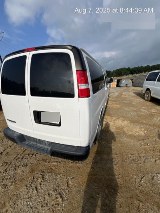 2023 CHEVROLET Express Van - Rental