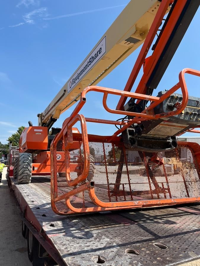 2021 JLG 860SJ