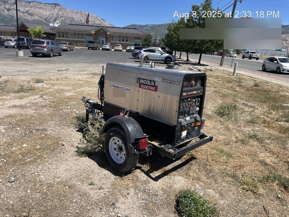 2019 Lincoln Electric Vantage 322 Welder Ready-Pak 3, Two wheel trailer, Fender and Light kit, Cable Rack