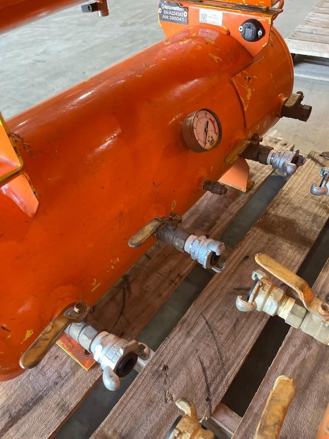 2024 MICHIGAN PNEUMATIC HV-15G-8P-ES-TRACKER