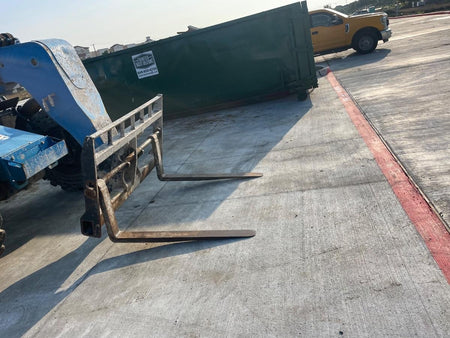 2017 Genie GTH-844 Solid Tires, Open Cab