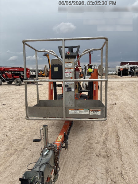 2022 JLG T350