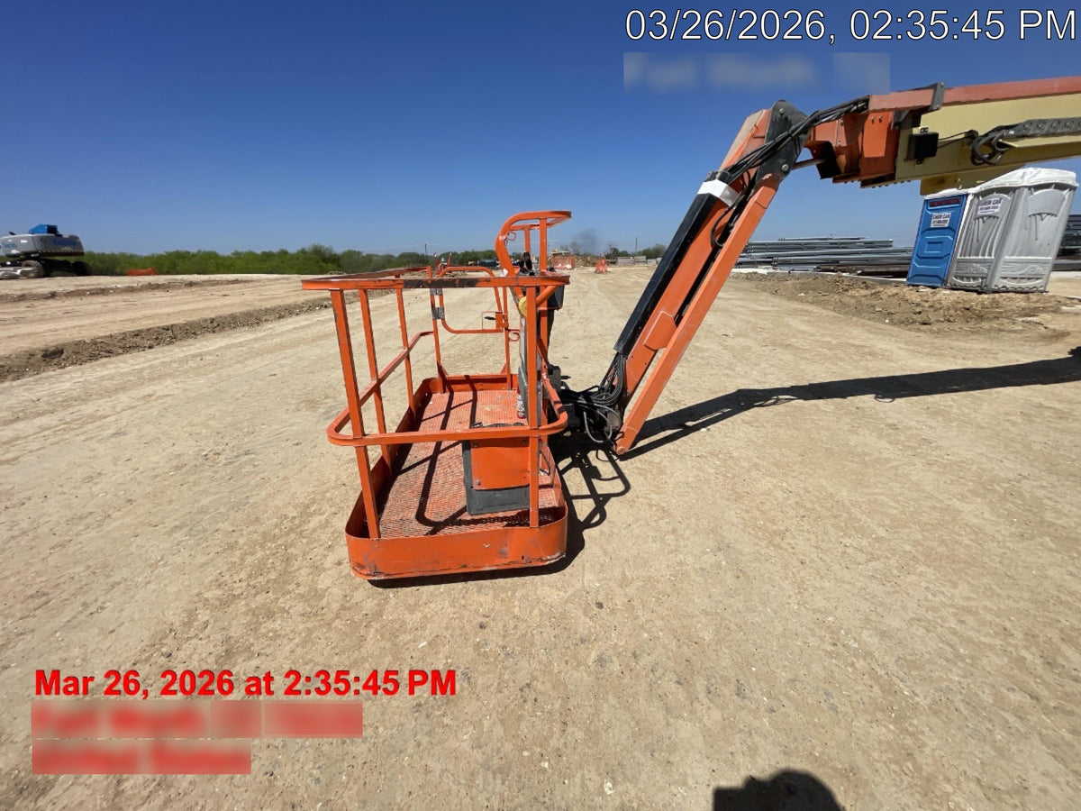 2016 JLG 860SJ