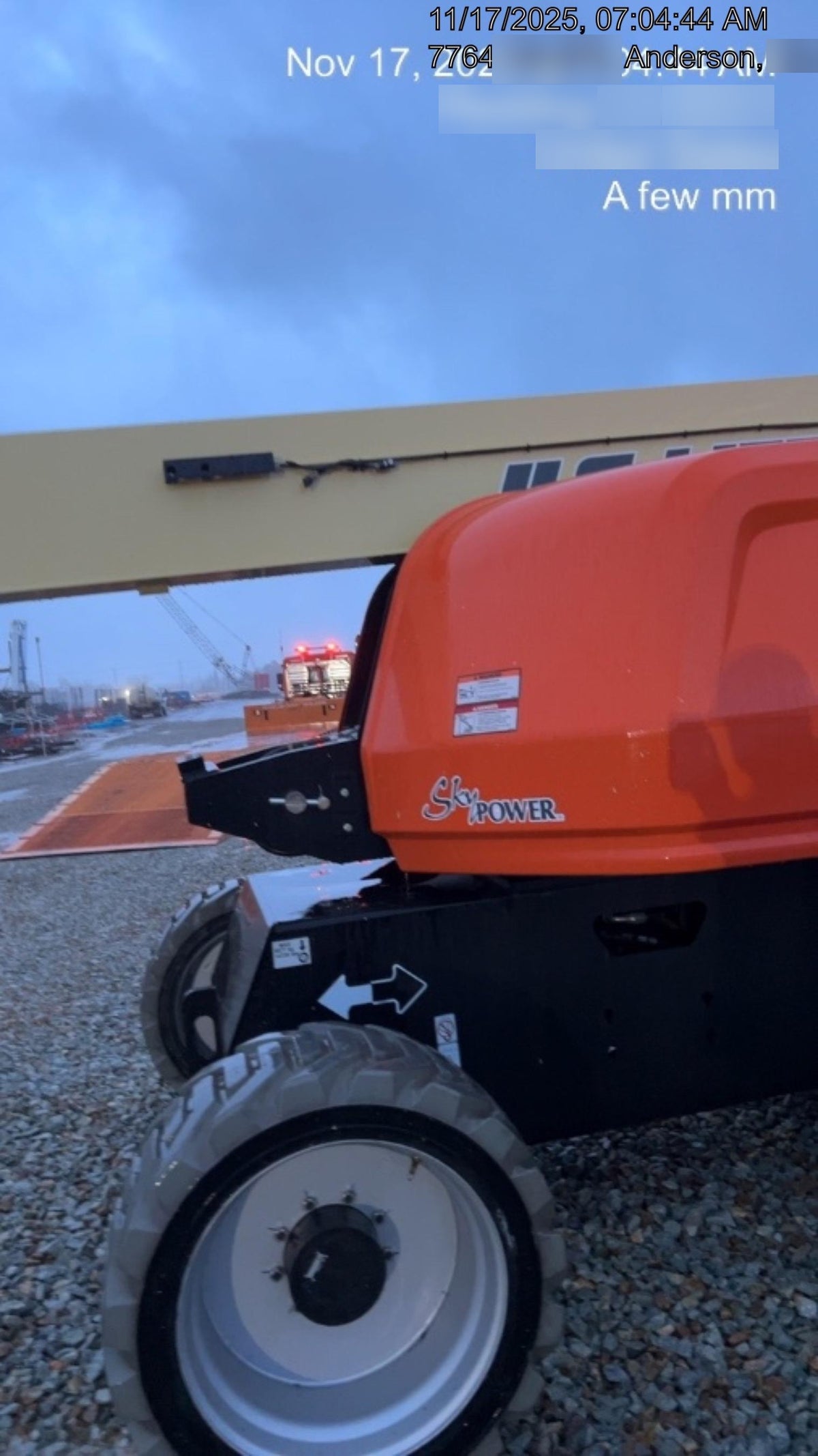 2025 JLG 660SJ