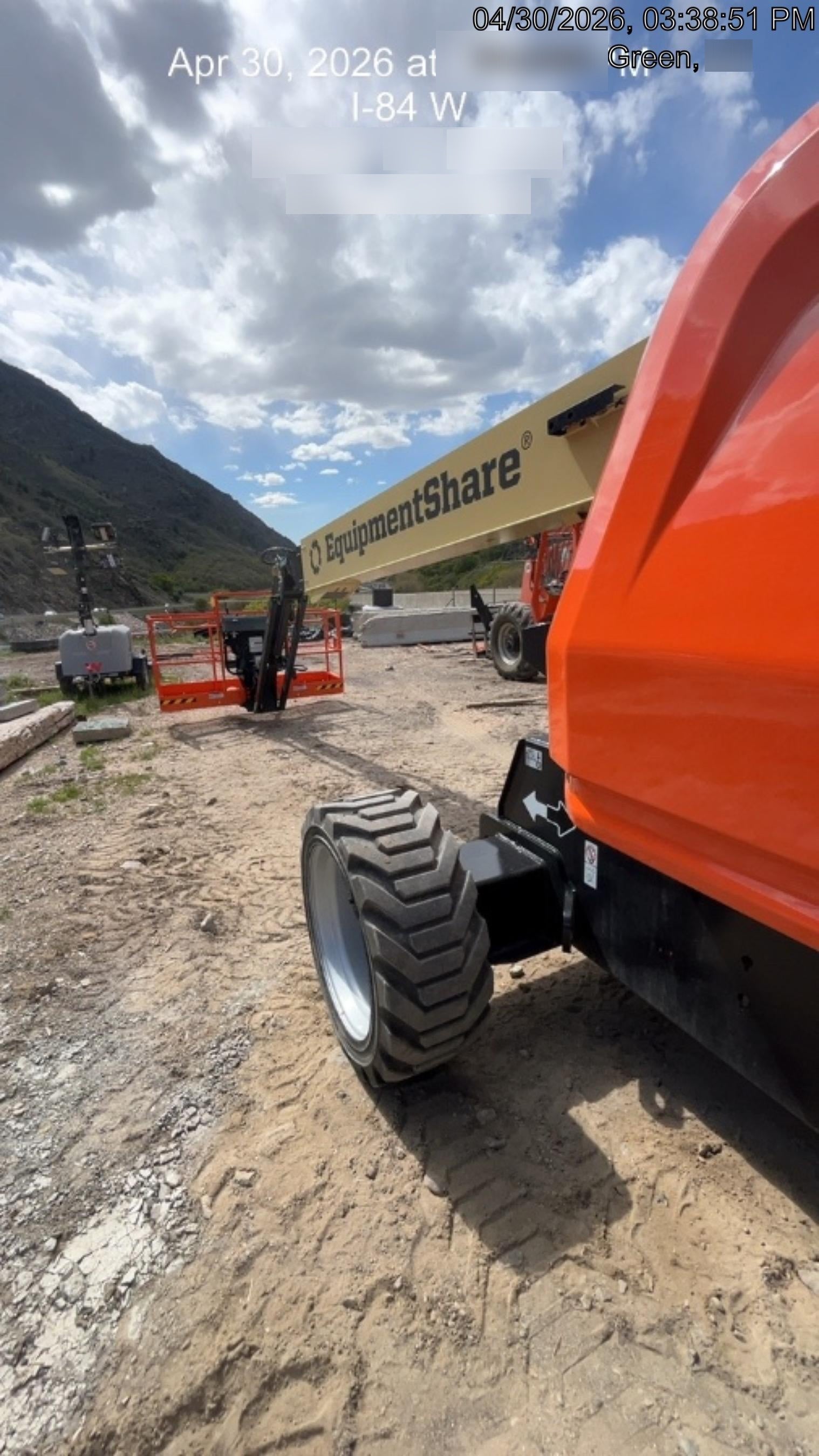 2025 JLG 660SJ