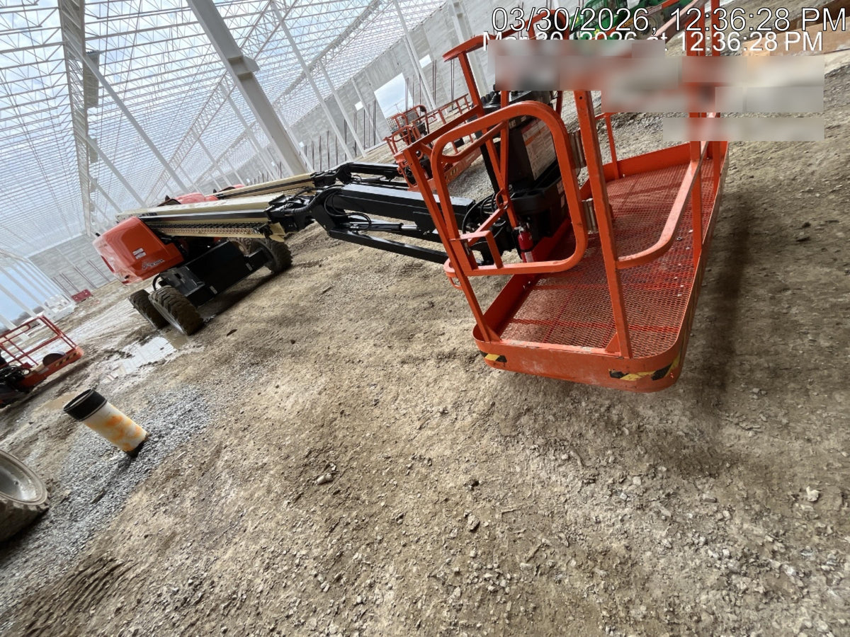 2025 JLG 660SJ