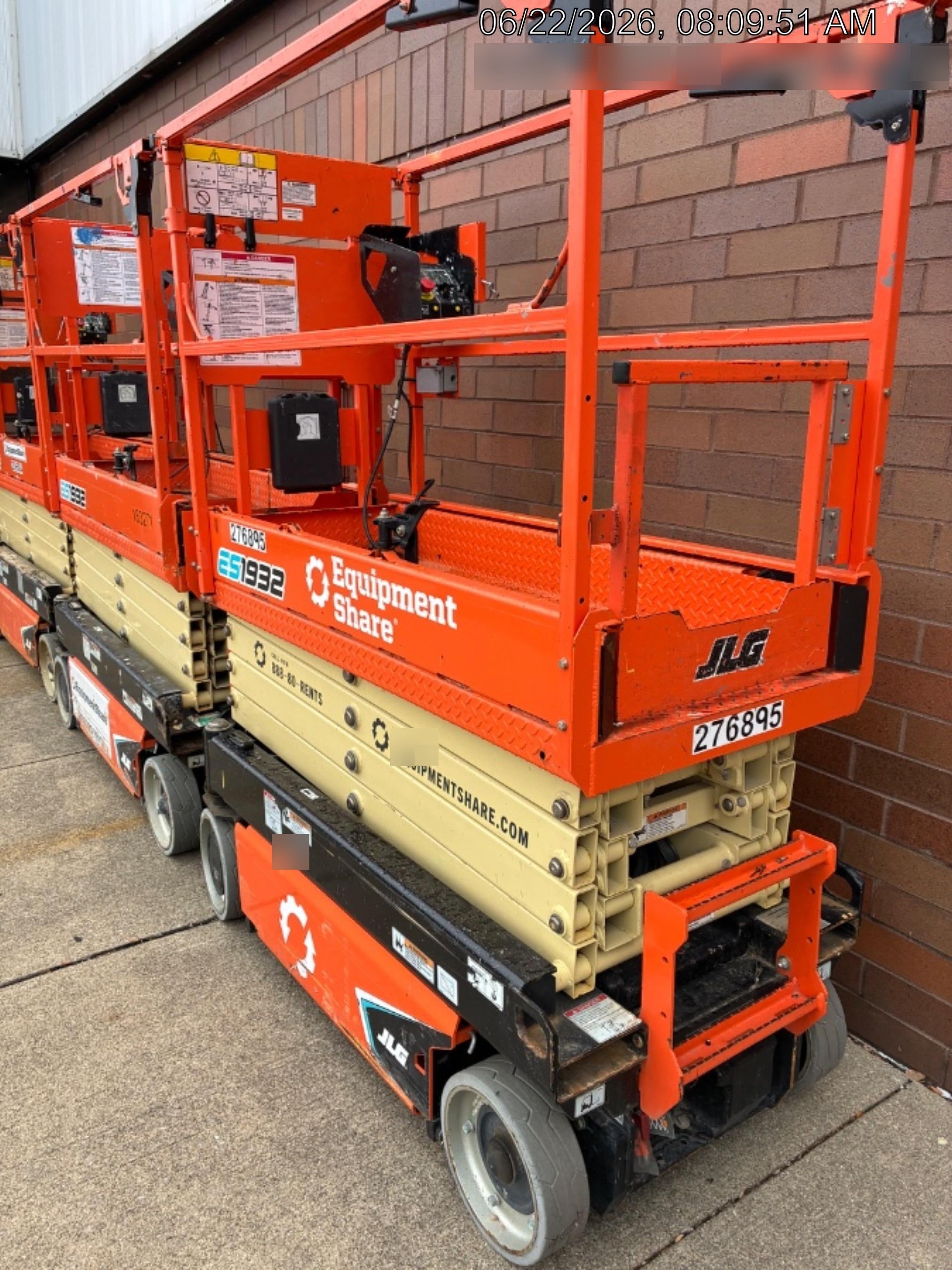2022 JLG ES1932