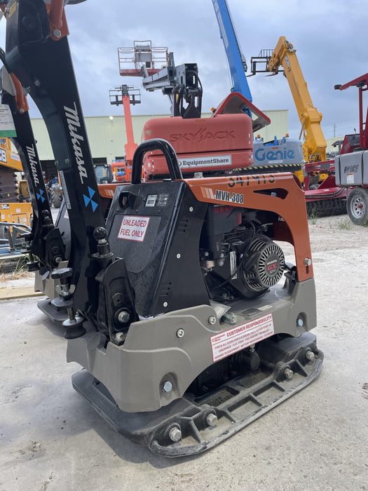 2023 Multiquip MV308GH Honda GX270, 18" Plate, Tachometer