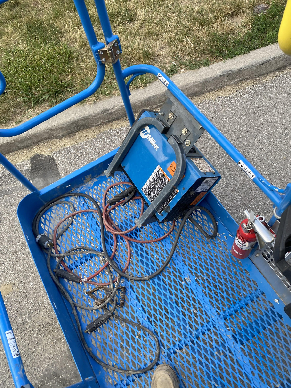 2022 MILLER ELECTRIC CST-280