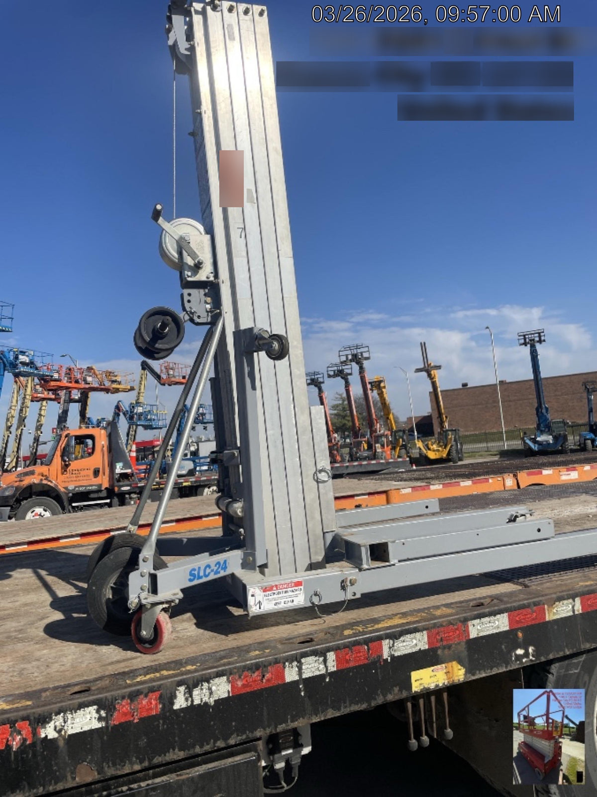 2020 GENIE SLC-24