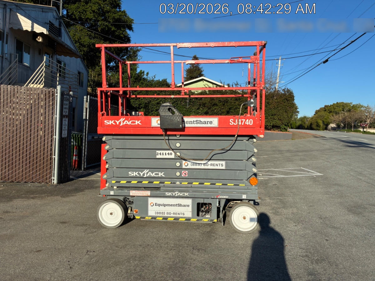 2022 SKYJACK SJ4740
