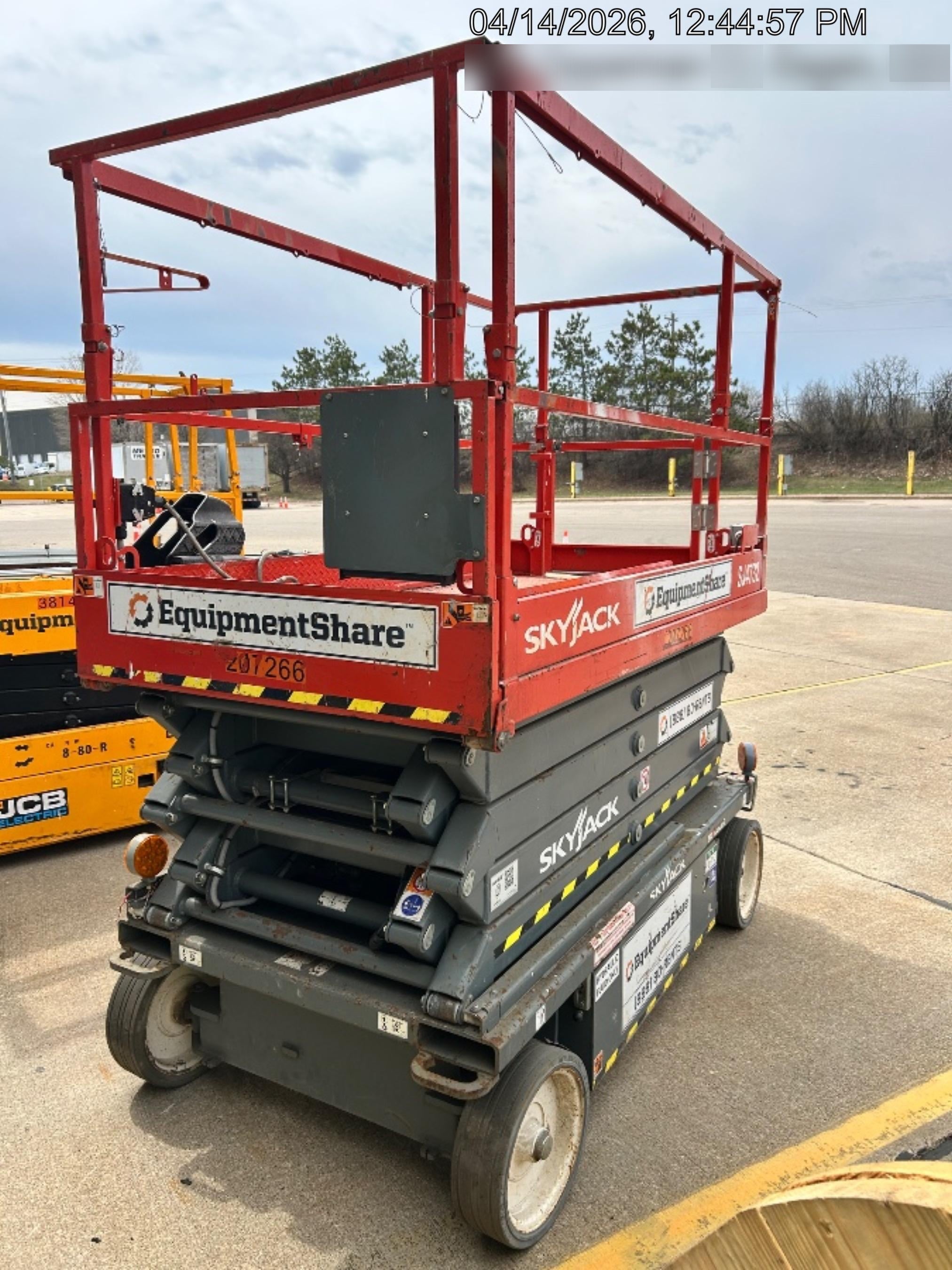 2022 SKYJACK SJ4732