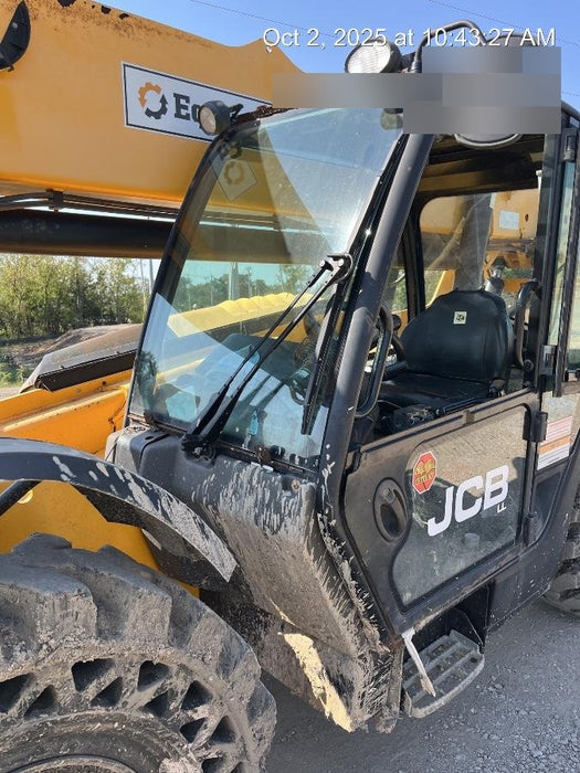 2018 JCB 510-56 JCB 510-56 Telehandler 74 HP w/CAB/HVAC, Beacon, Worklights, Aux Hydraulics, Solid Tires, 60" Carriage/Forks