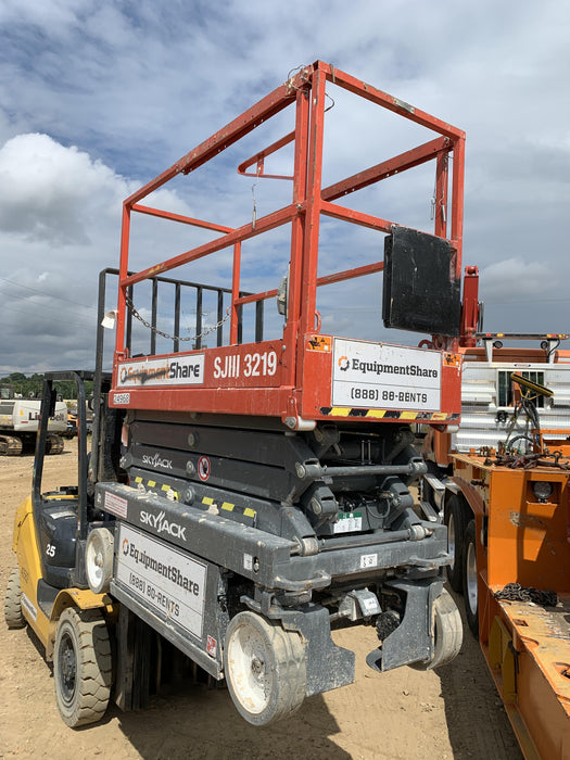 2019 Skyjack SJIII-3219 Skyjack SJIII3219 Standard w/Trojan Batteries
