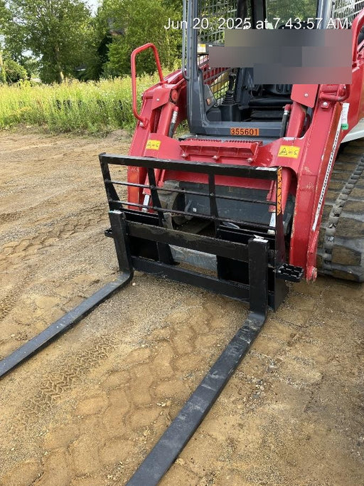 2025 ARROW MATERIAL HANDLING 48" Pallet Forks - Arrow