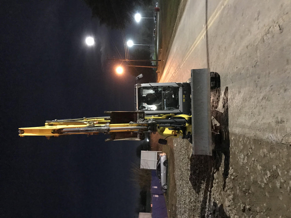 Wacker Neuson ET90 Enclosed Cab, Hybrid Tracks, Long Dipperstick, Bucket