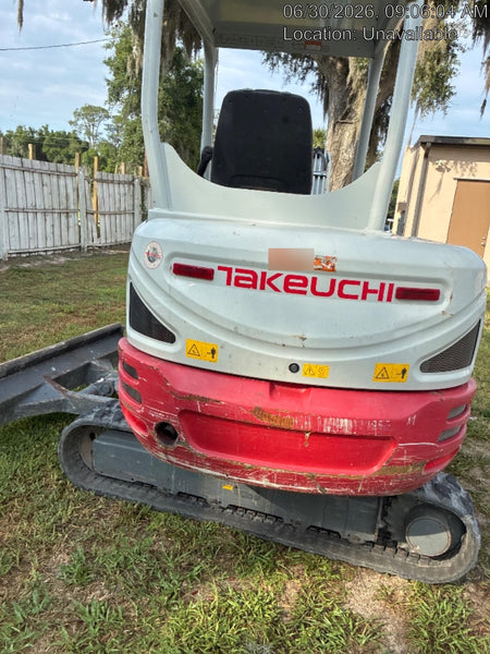 2022 TAKEUCHI TB235-2R