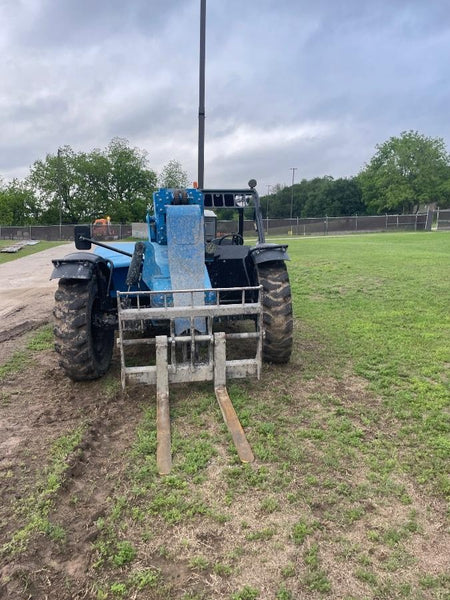 2018 Genie GTH-636 Genie GTH-636 w/Open ROPS, Solid Tires, Work Light/Beacon, 48" Carriage and Forks
