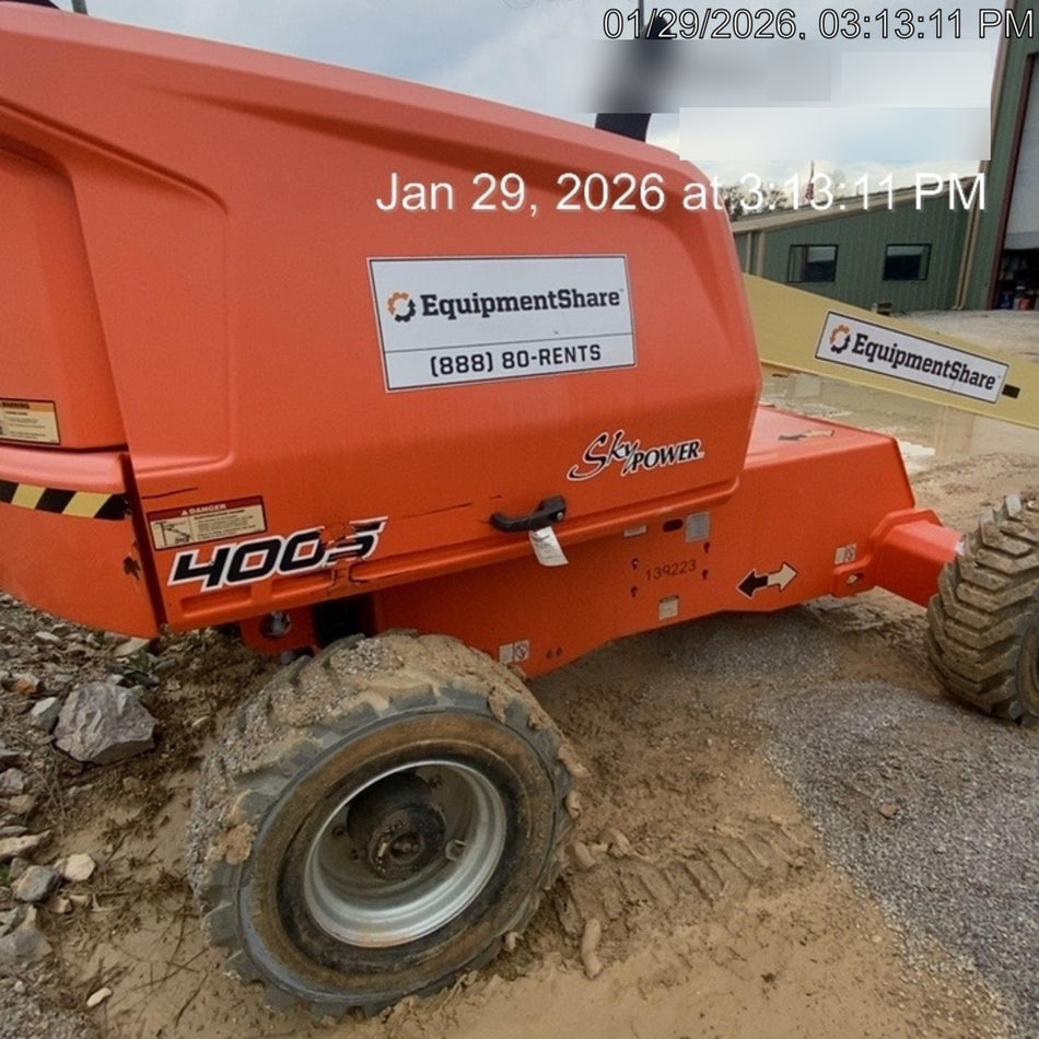 2021 JLG 400S