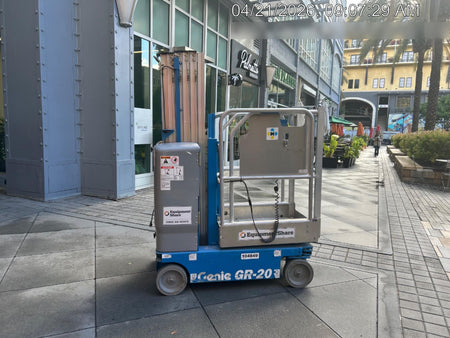 2020 GENIE GR-20