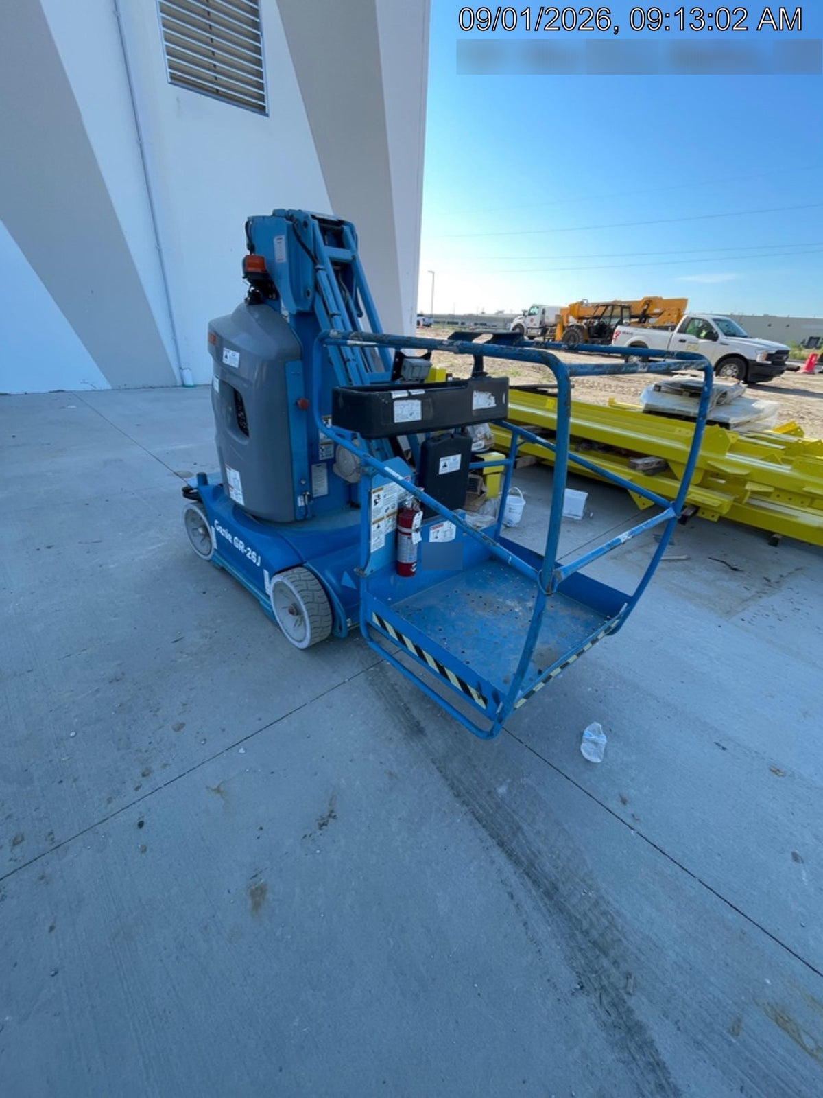 2020 GENIE GR-26J