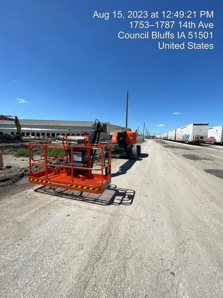 2023 JLG 660SJ