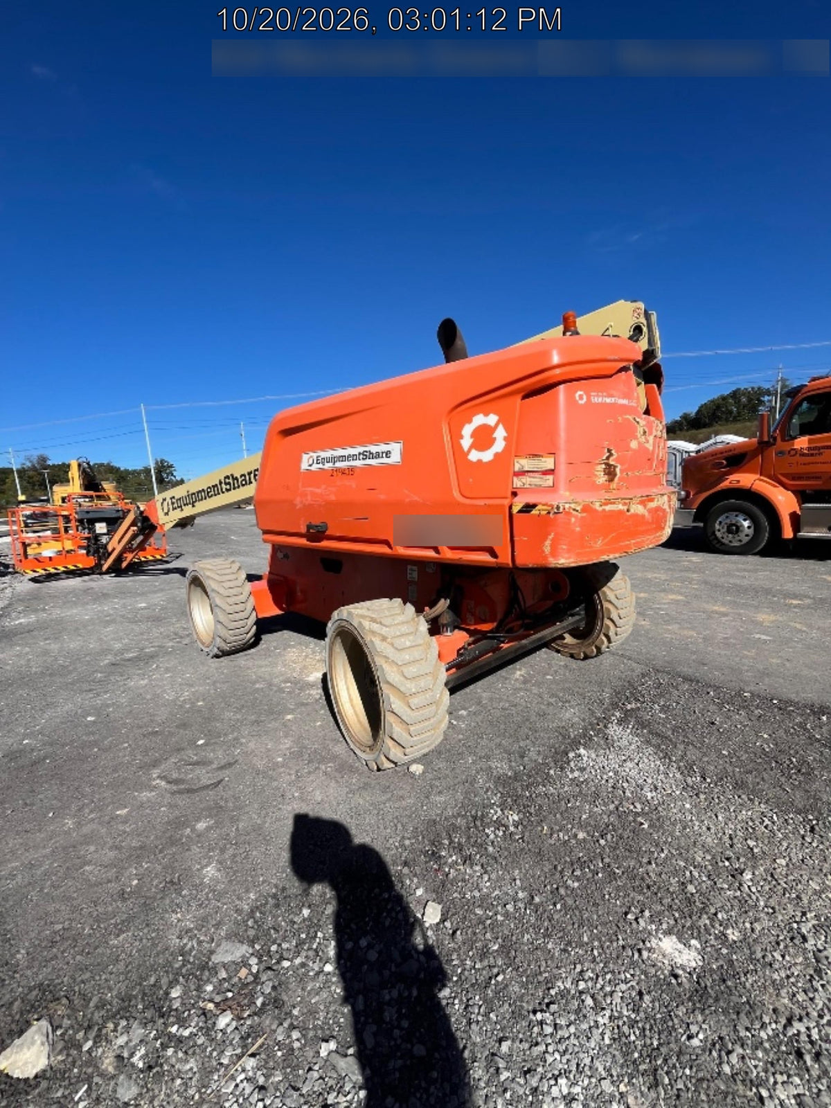 2022 JLG 660SJ