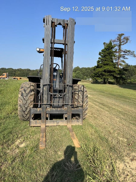 2023 CASE 588H