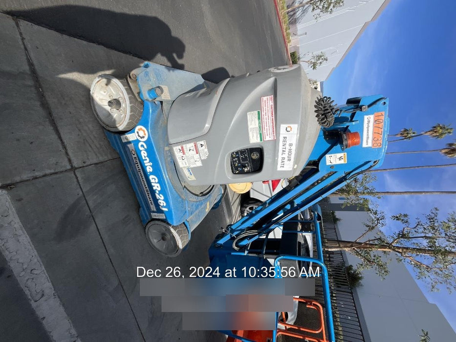 2020 GENIE GR-26J