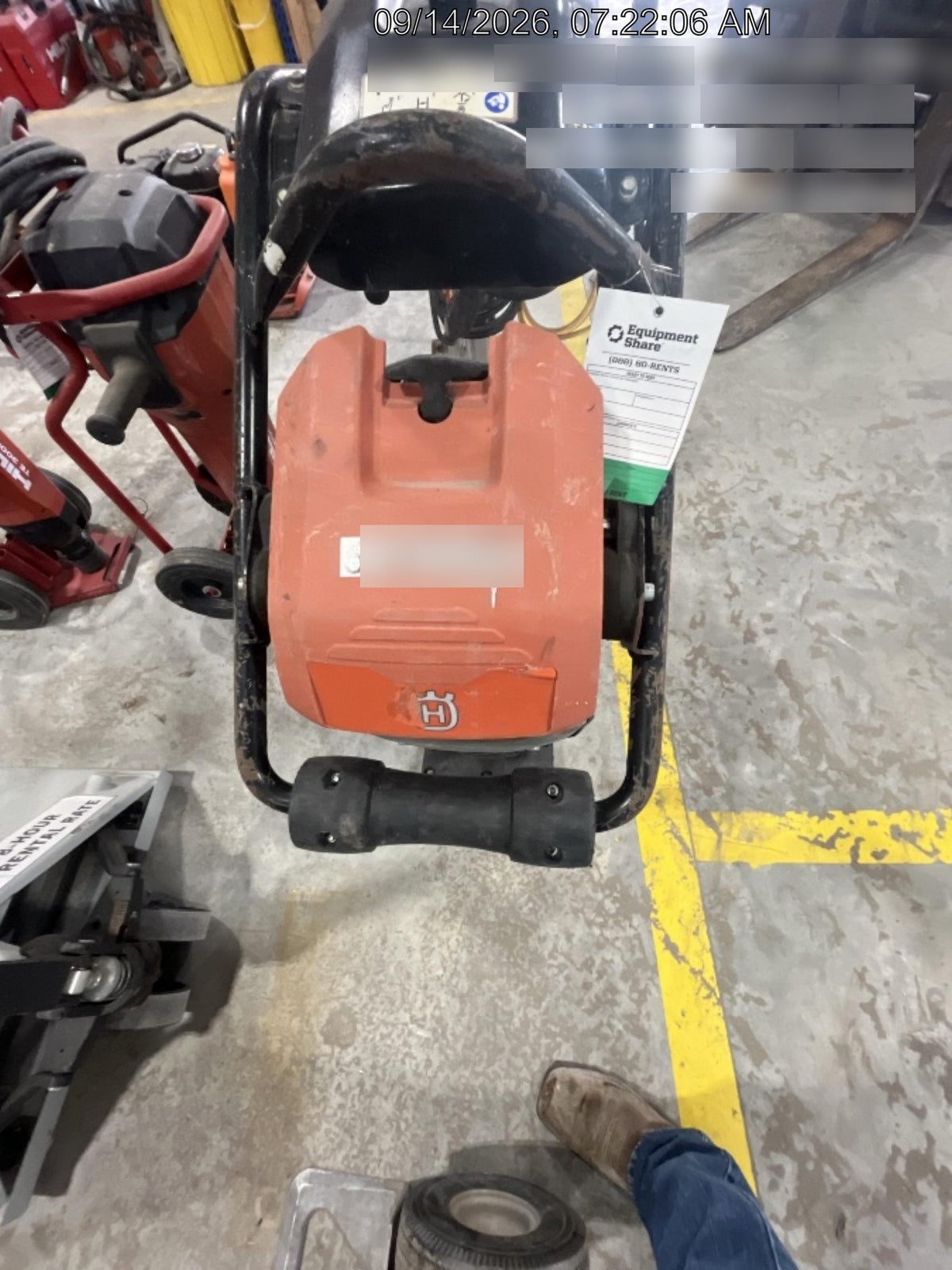 2025 HUSQVARNA LT6005