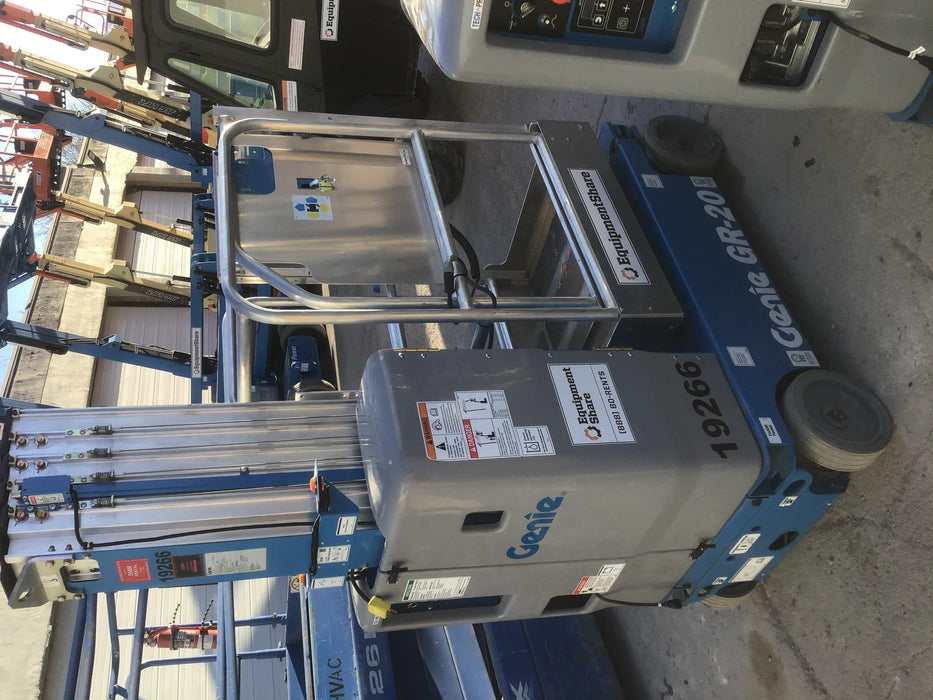 2018 GENIE GR-20