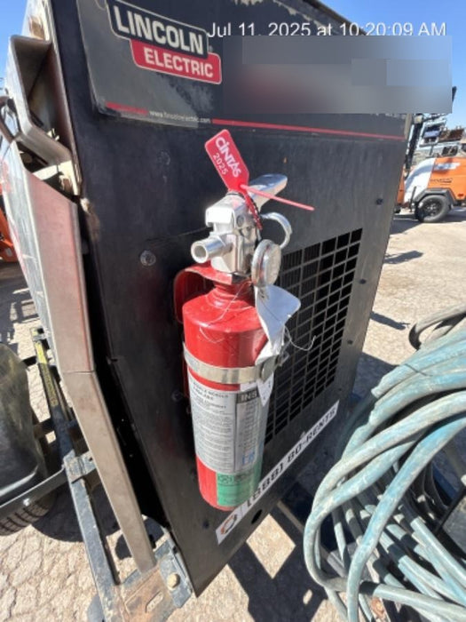 2019 Lincoln Electric Vantage 322 Welder Ready-Pak 3, Two wheel trailer, Fender and Light kit, Cable Rack