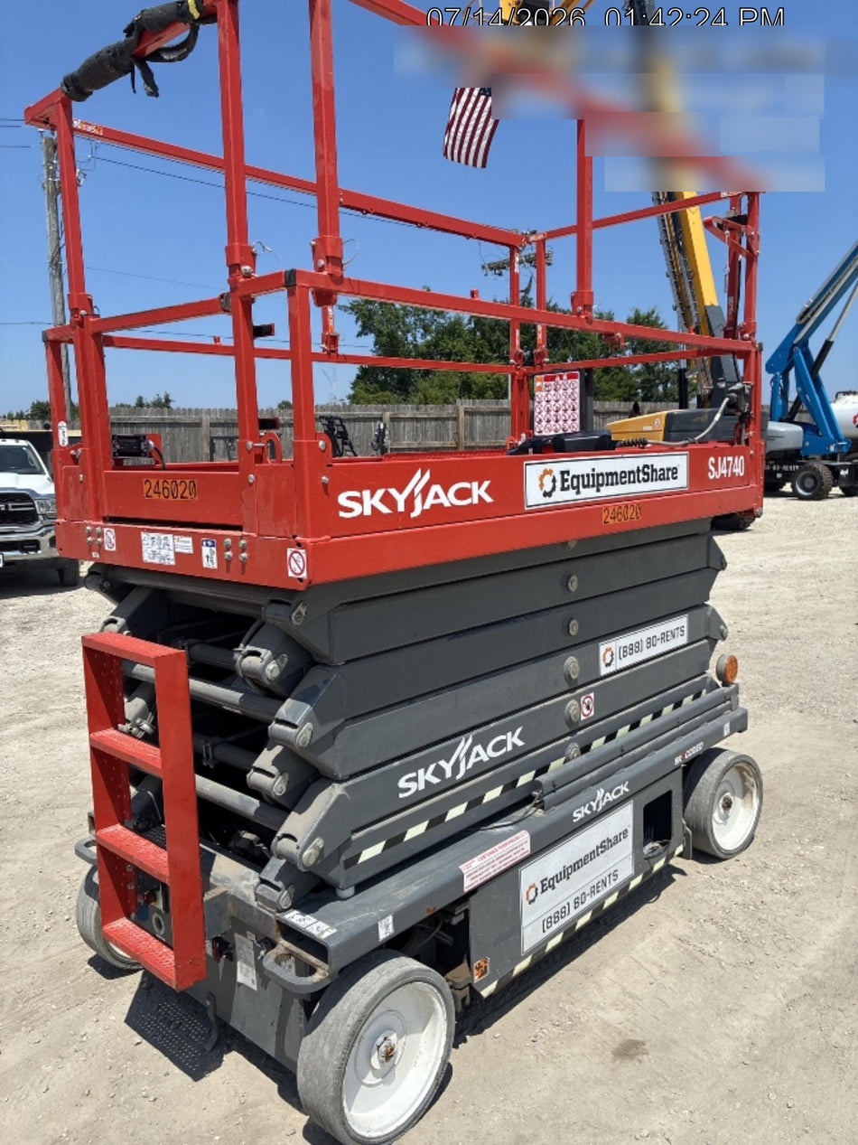 2022 SKYJACK SJ4740