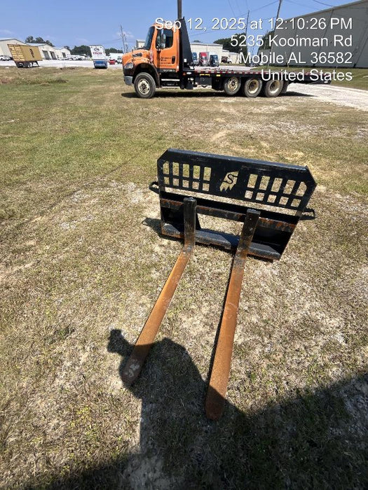 2024 SOLESBEE 48" Pallet Forks - Solesbee