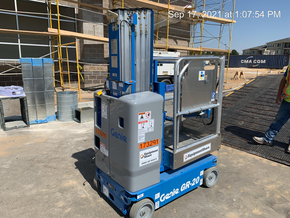 2021 GENIE GR-20