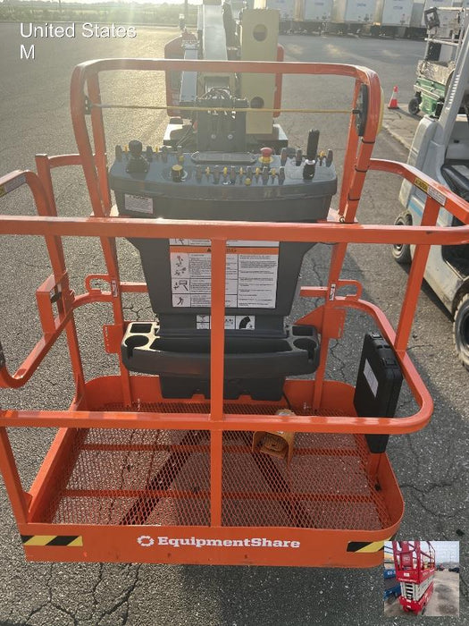 2025 JLG E400AJP Narrow