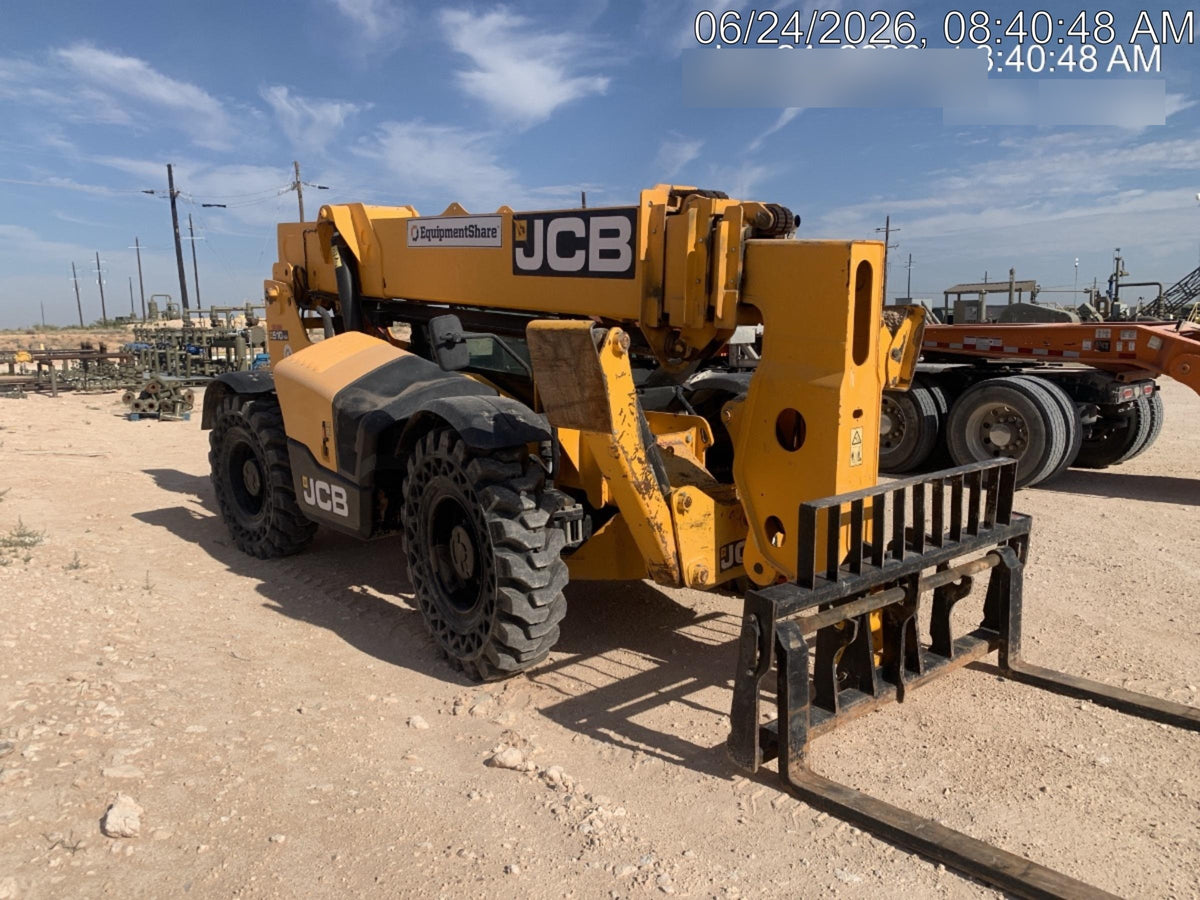 2022 JCB 510-56